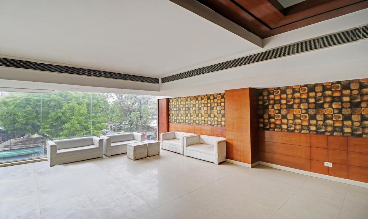 Treebo Galaxy Rooms New Delhi Exterior photo